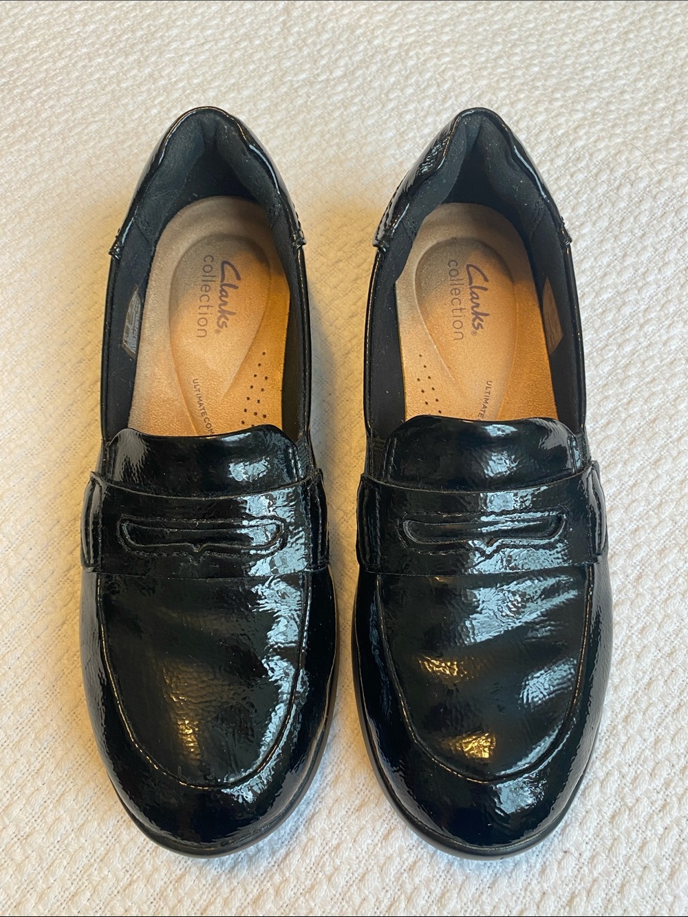 Clarks Collection Black Patent Leather Loafers Penny Slip-On Comfort Shoes 9